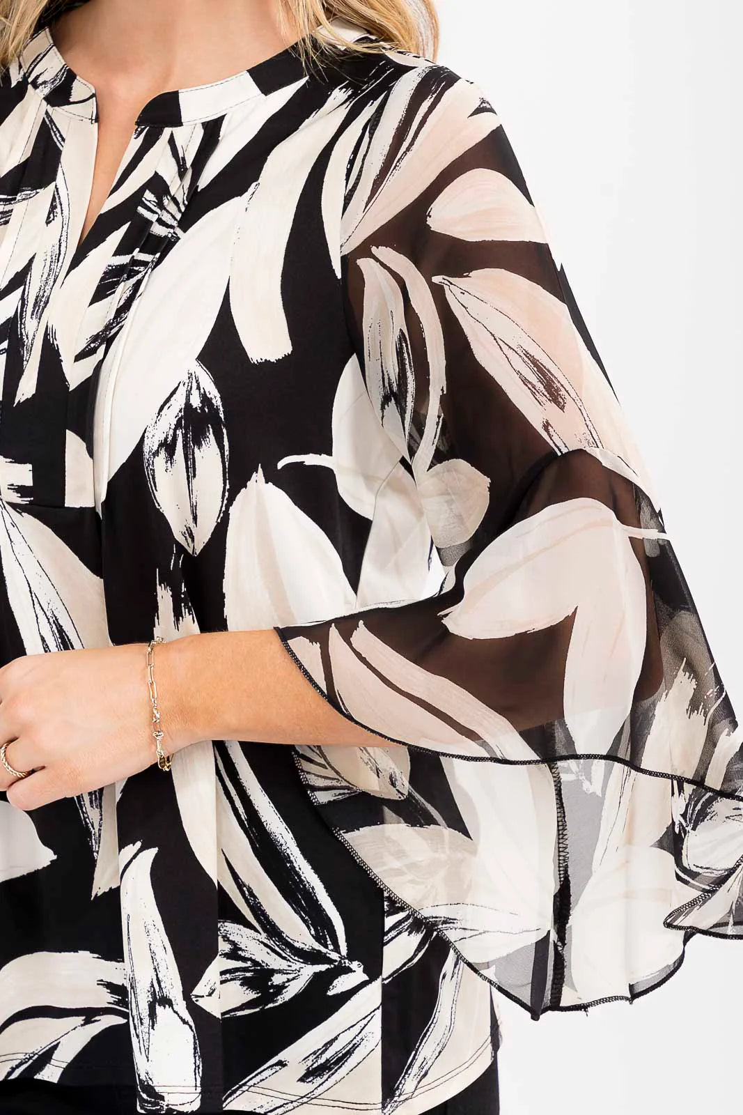 Floral Pintuck Angel Blouse - Black/Tan/Cream