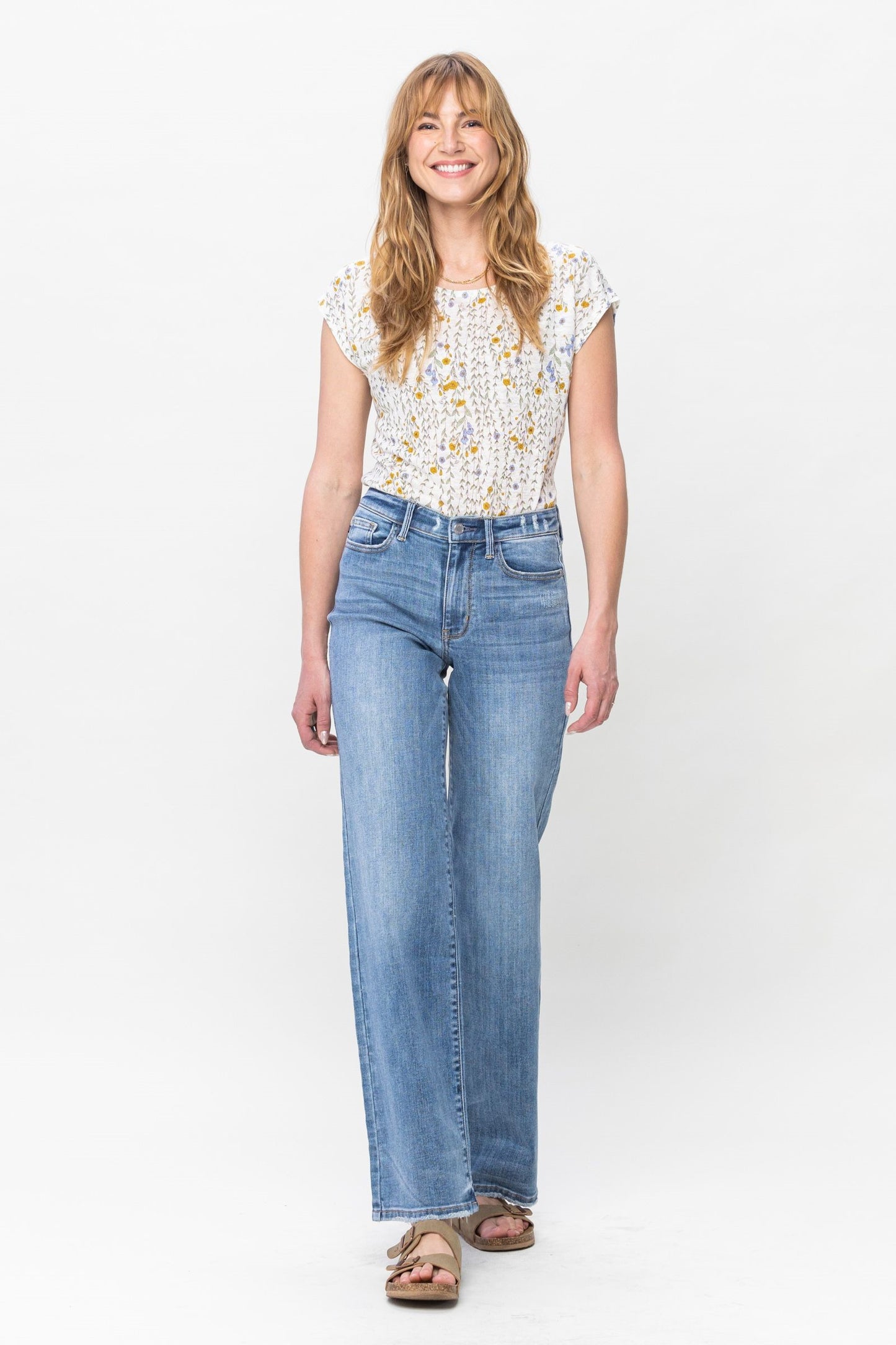 Mid Rise Vintage Wash Wide Leg Jeans - Medium