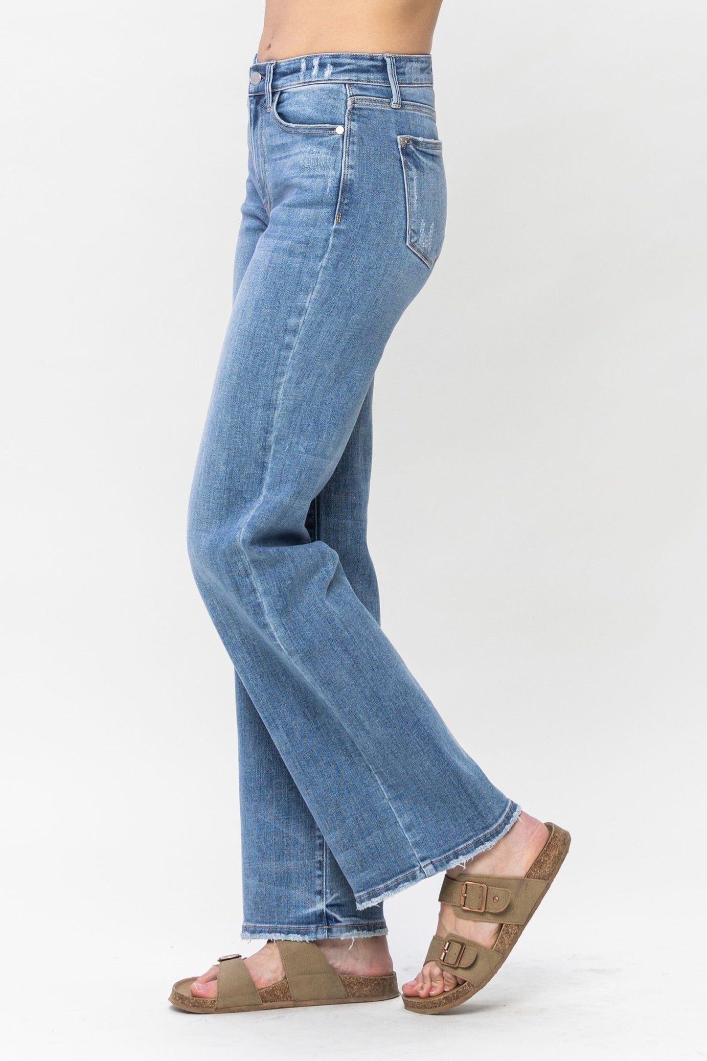 Mid Rise Vintage Wash Wide Leg Jeans - Medium