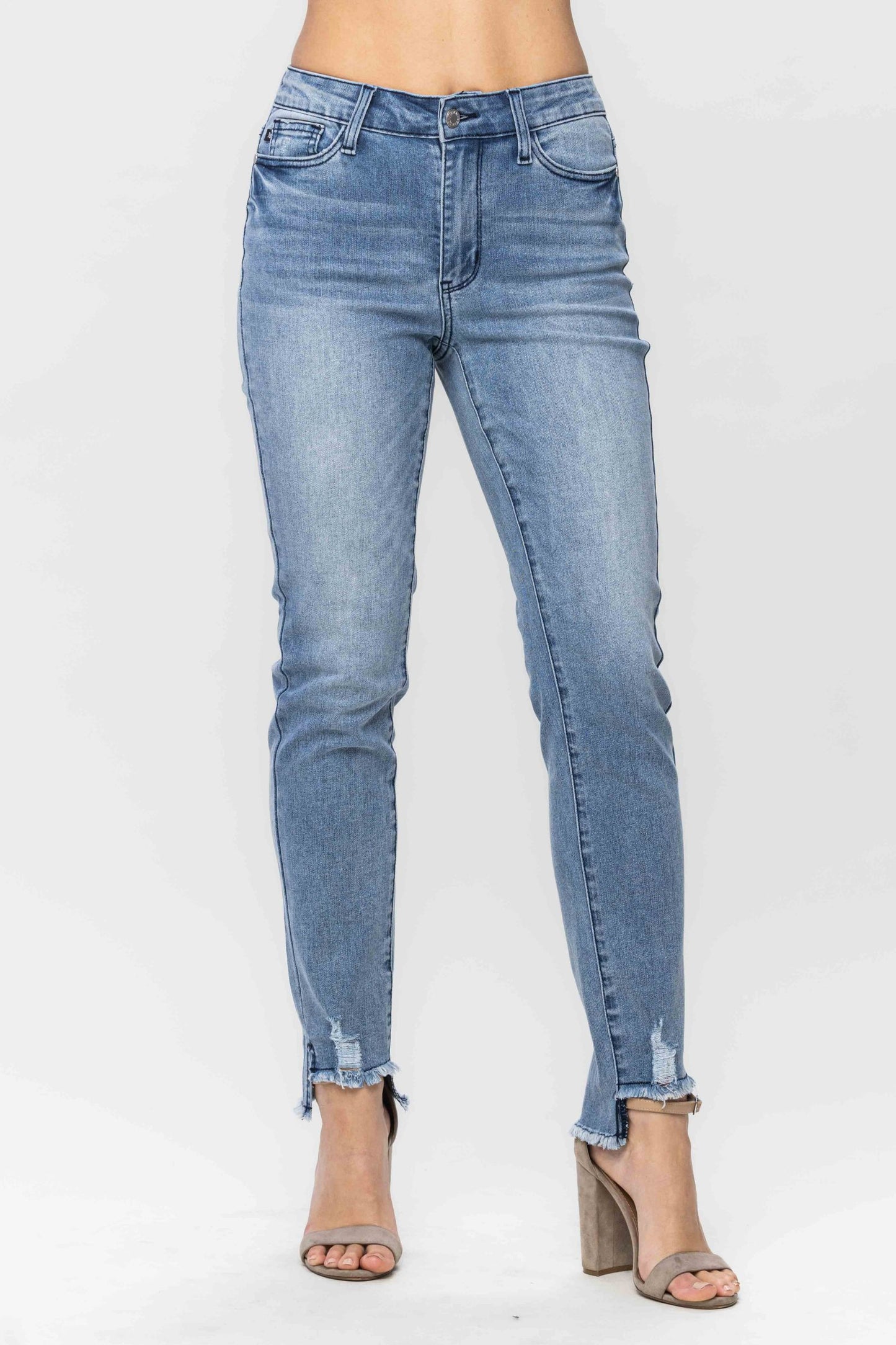 Mid Rise Cool Denim Sustainable Relaxed Fit - Medium Blue