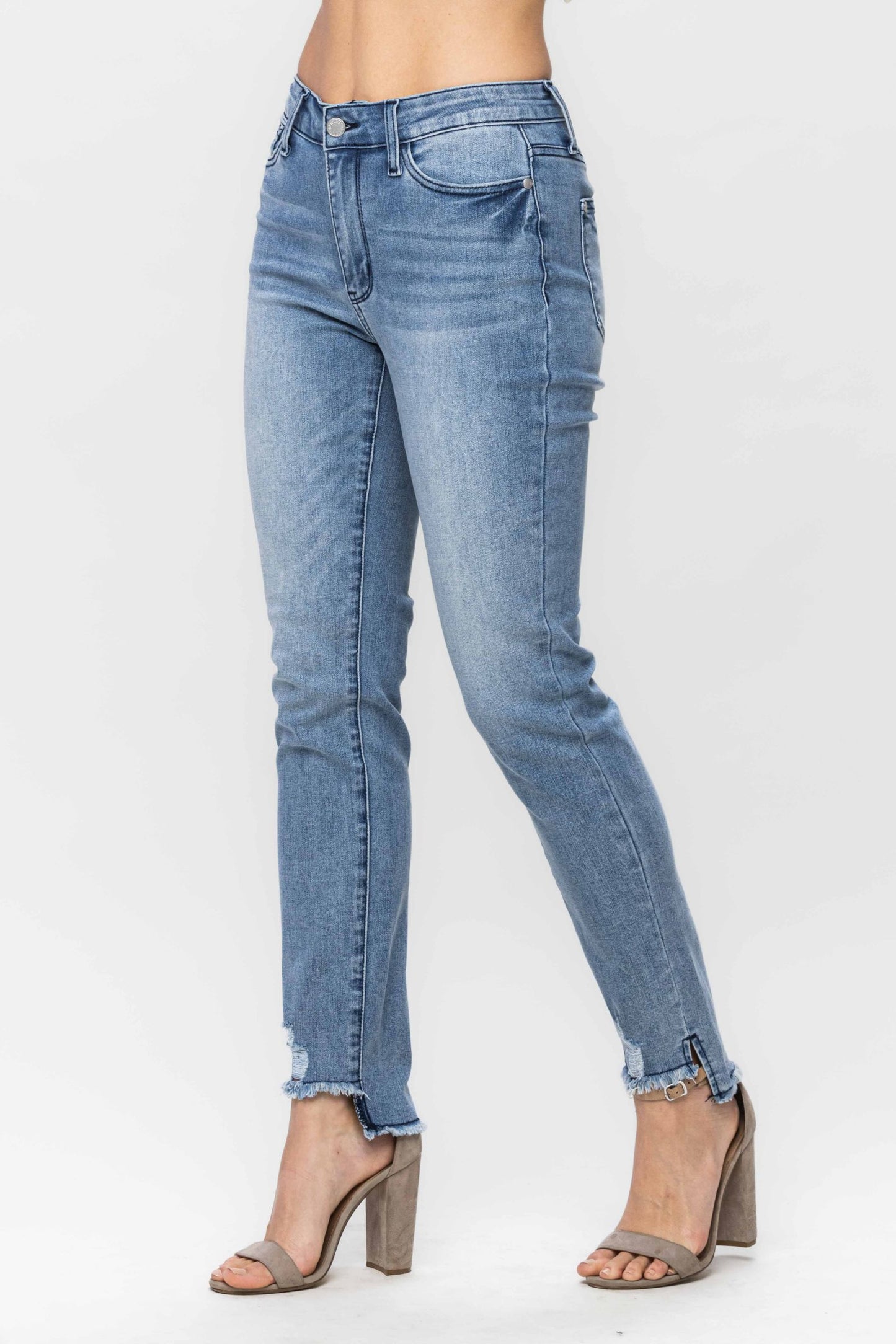 Mid Rise Cool Denim Sustainable Relaxed Fit - Medium Blue