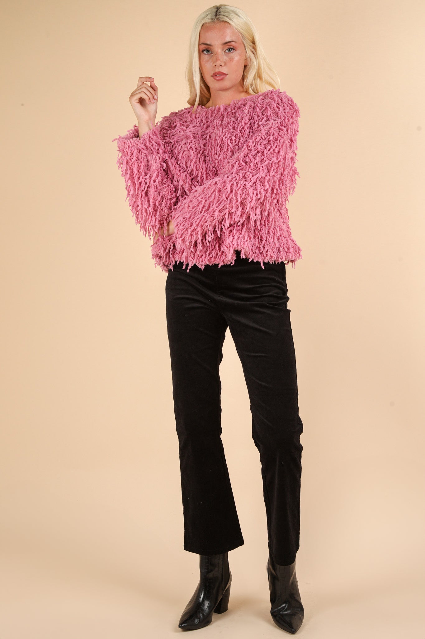 Fluffy Sweater with Velvet Ribbon in Back - Pink